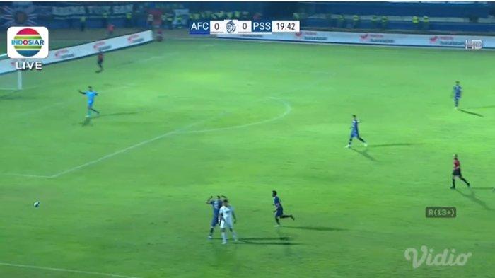 Cuplikan laga Arema FC vs PSS Sleman di pekan ketiga Liga 1 2022/2023.