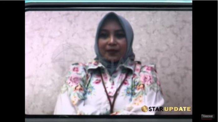 Ayu Kyla, mediator pihak Teddy Pardiyana dan Rizky Febian, membeberkan adanya pertemuan lagi yang akan dilaksanakan perihal polemik harta warisan Lina Jubaedah, Selasa (16/3/2021).