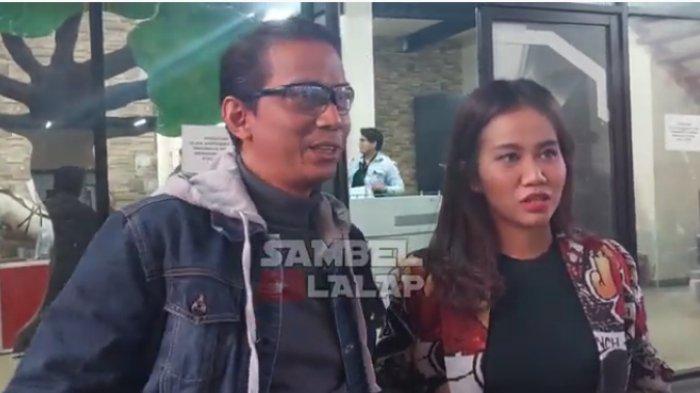 Sikap Doddy Sudrajat berubah saat disinggung pemindahan makam Vanessa Angel pada Kamis (15/9/2022).
