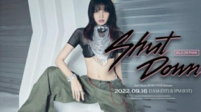 Potret Lisa dalam poster teaser individual 'Shut Down' pada Selasa (13/9/2022).