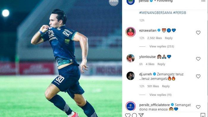 Komentar kekasih Ezra Walian pada postingan Instagram @persib.