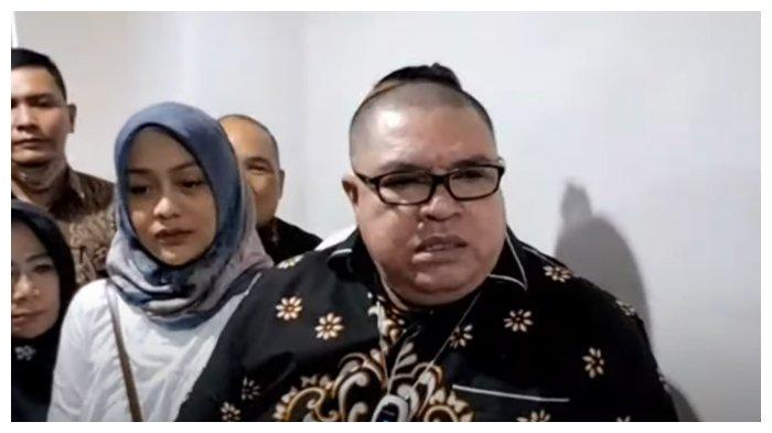 Razman Nasution seusai menjalani sidang lanjutan gugatannya terhadap dr Richard Lee, Selasa (13/9/2022).