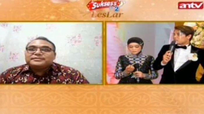Lesti Kejora dan Rizky Billar berbincang dengan Izhar Wilendra alias Pak Een melalui video call, Minggu (5/9/2021).