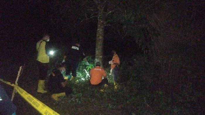 Mayat ditemukan di dalam karung di Desa Panaikang, Kecamatan Pattalassang, Kabupaten Gowa, Sabtu (6/3/2021) malam