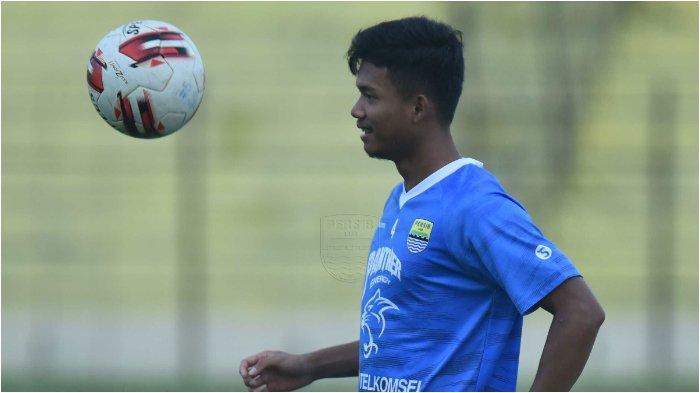 Pemain muda Persib Bandung Bayu Fiqri