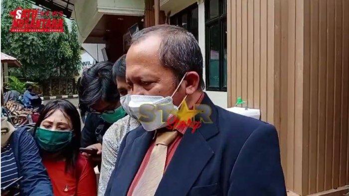 Pengacara Askara Parasady, M. Muslih menyebutkan suami Nindy Ayunda tersebut pernah memberi hadiah pada seorang artis, Rabu (17/2/2021).