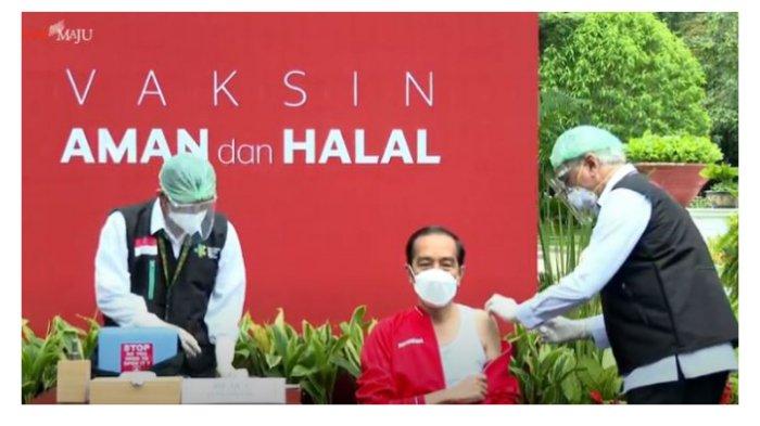 Presiden Joko Widodo (Jokowi) disuntik vaksin Covid-19 dosis kedua di halaman Istana Kepresiden, Jakarta Pusat, Rabu (27/1/2021).