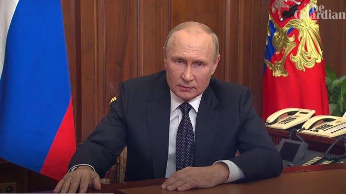 Presiden Rusia Vladimir Putin mengumumkan akan memobilisasi sebagian penduduk Rusia untuk membantu tentara di medan perang Ukraina, Rabu (21/9/2022).