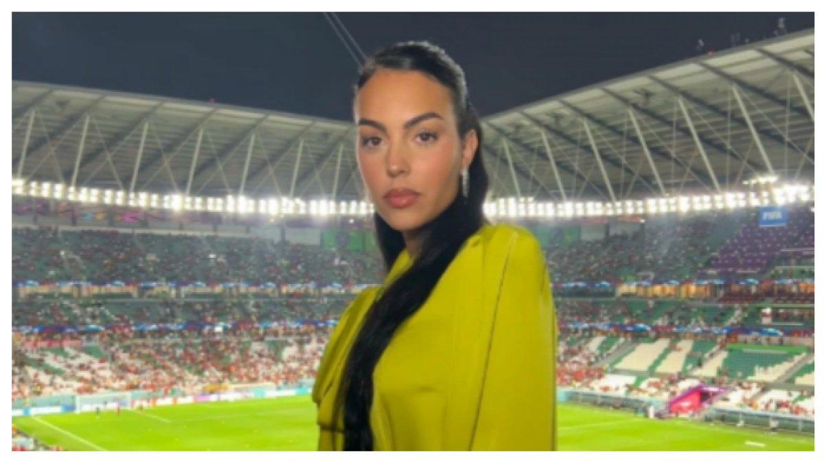 rlihat hadir di stadion Piala Dunia 202