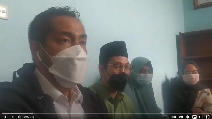 Sunan Kalijaga menanggapi bantahan ayah Taqy Malik.