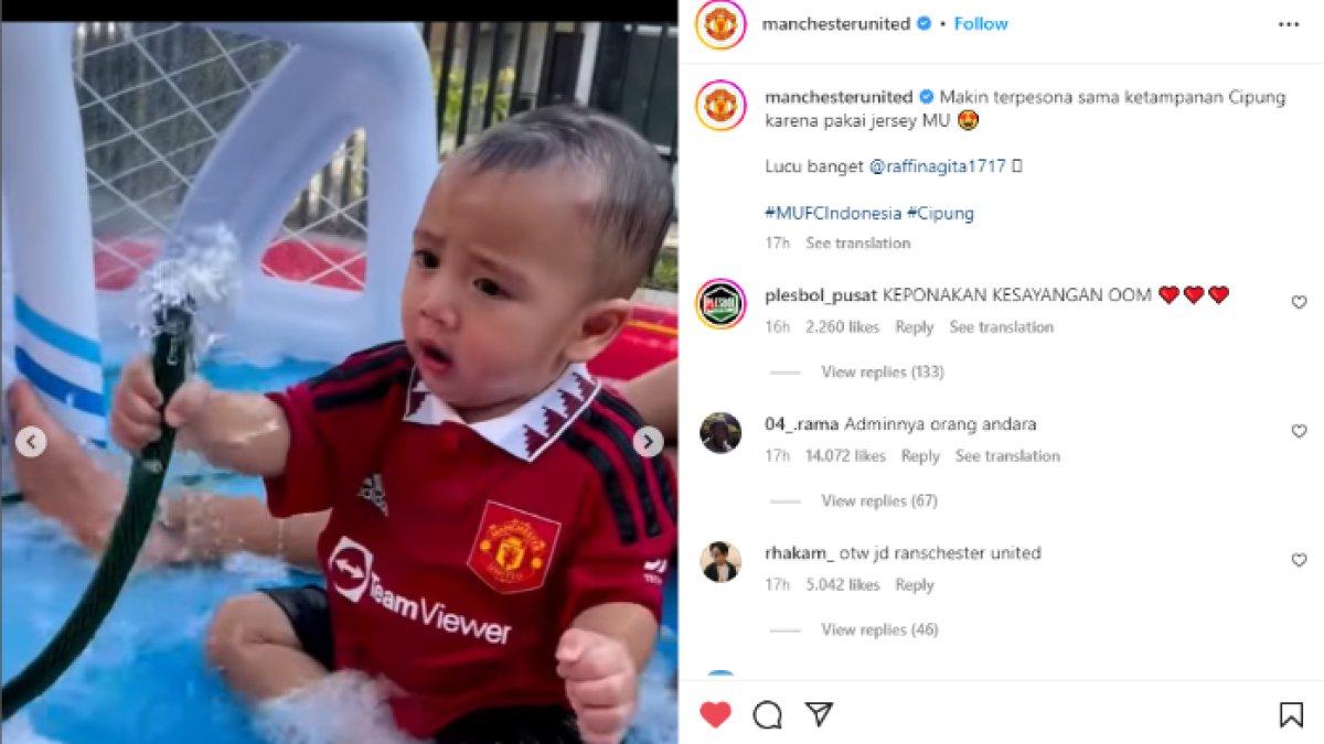 Tangkap layar akun Instagram resmi Manchester United, Senin (31/10/2022), mengunggah foto Nagita Slavina dan Rayyanza Malik Ahmad.