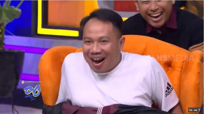 Vicky Prasetyo panik saat Billy Syahputra membongkar rahasia gelapnya saat masih bersama mantan istri, Selasa (23/2/2021).