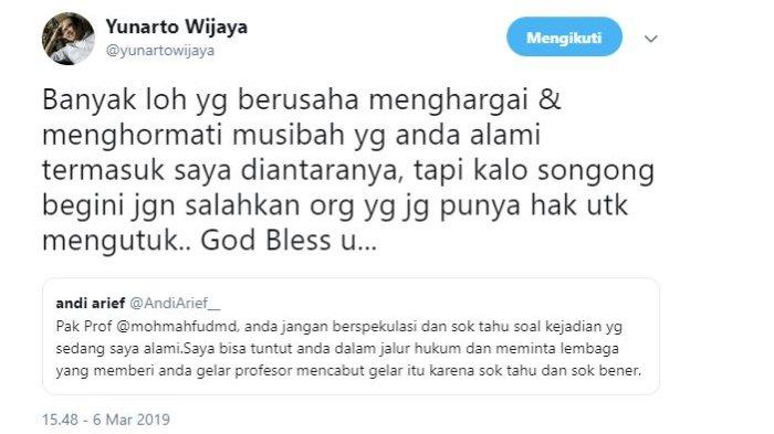 Direktur Lembaga Survei Charta Politika, Yunarto Wijaya tanggapi kicauan Mantan kader Partai Demokrat, Andi Arief yang berupa ancaman pada mantan Ketua Mahkamah Konstitusi (MK) Mahfud MD.